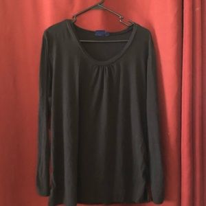 LONG SLEEVE BLACK SHIRT